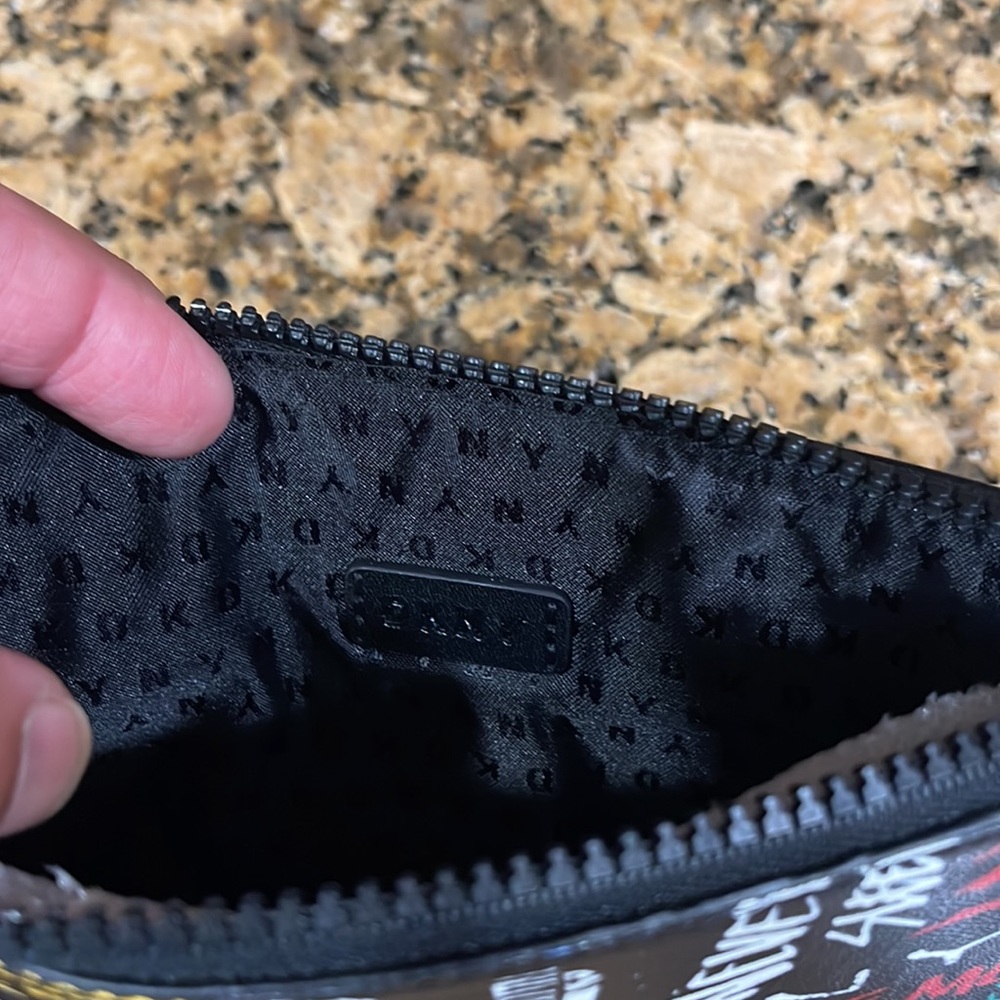Black multicolored DKNY Tilly Wristlet - Picture 3 of 5